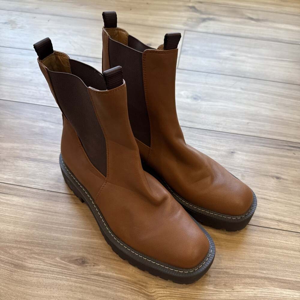 Sam Edelman Women's Laguna Lug-Sole Leather Chelsea Booties Brown Boot Size 9